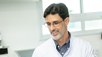 Clínica Odontológica Dr. Marcus Brêda Em Jatiúca Maceió, Plano De Saúde, Extração Do Siso, Implante Dentário, Cirurgia Dental Clinic