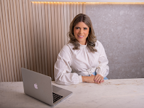 Dra. Ilana Pais | Dentista e Odontologia Estética