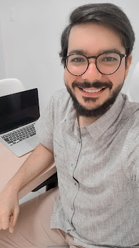 Dr. Felipe Resende - Especialista em Endodontia e Prótese