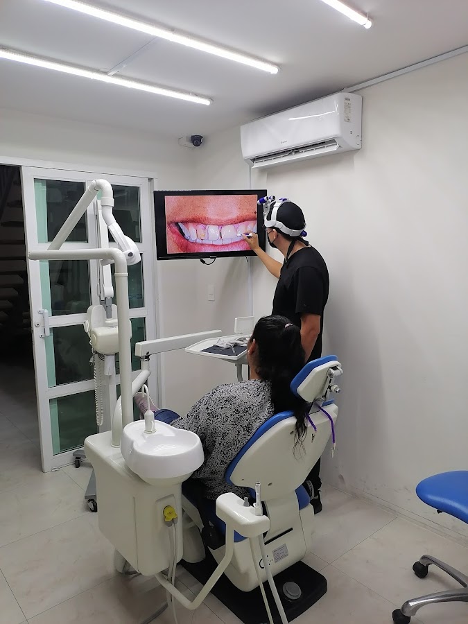 Dental Clinic Esjident dental clinic in Guadalajara