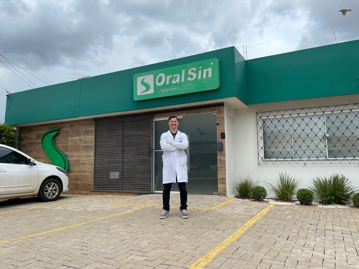 Dental Clinic Oral Sin Implantes Júlio De Castilho dental clinic in Campo Grande