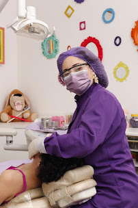 Dra. Letícia Fernandes - Dentista e Odontopediatra em Campo Grande