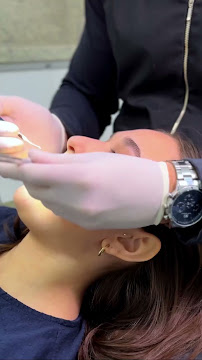 Sorrifácil - Teresina Centro Implantes, Prótese Protocolo, Reabilitação Oral e Lentes de Contato