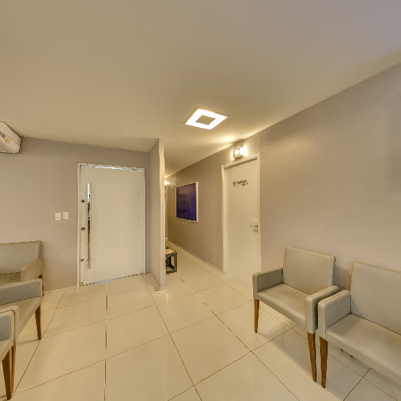 Fabíola Serra - Dental Clinic