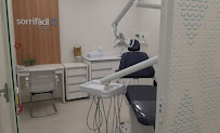 Sorrifácil Jóquei (Implantes, Prótese Protocolo, Reabilitação Oral e Lentes de Contato)