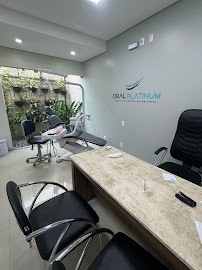 Oral Platinum Teresina | Implantes Dentários | Alinhadores Invisíveis | Facetas | Harmonização Facial
