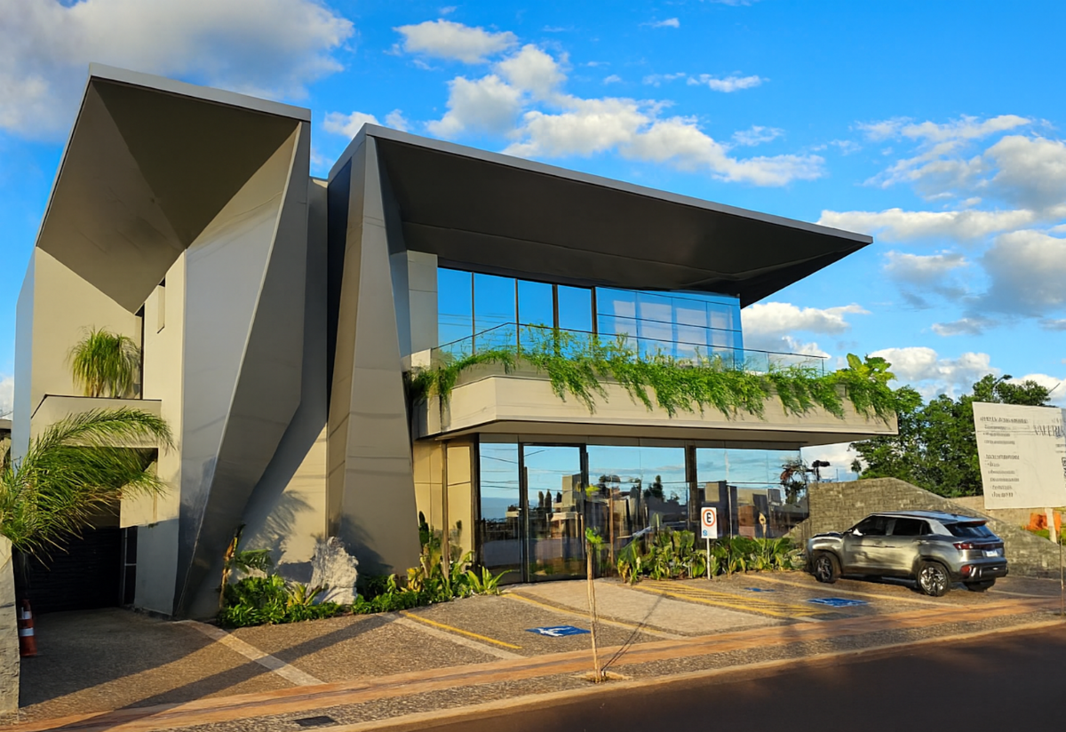 Dental Clinic Dra. Cintia Cardoso dental clinic in Dourados