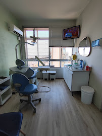 Dra Gabriela Vidal: Endodontia E Clínica Geral Dental Clinic in Pelotas, Brazil