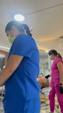 Dra. Aide Montserrat Orozco Gutierrez, Dentista - Odontólogo