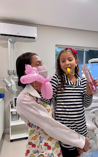 ODONTOPEDIATRA - Dra Malu Mendes