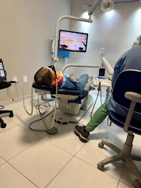 CARLA JORGE DENTISTA - CVCJ ODONTOLOGIA - CLÍNICA ODONTOLÓGICA - DENTISTAS EM PONTA GROSSA - CLÍNICA GERAL
