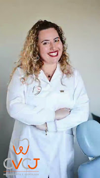 CARLA JORGE DENTISTA - CVCJ ODONTOLOGIA - CLÍNICA ODONTOLÓGICA - DENTISTAS EM PONTA GROSSA - CLÍNICA GERAL