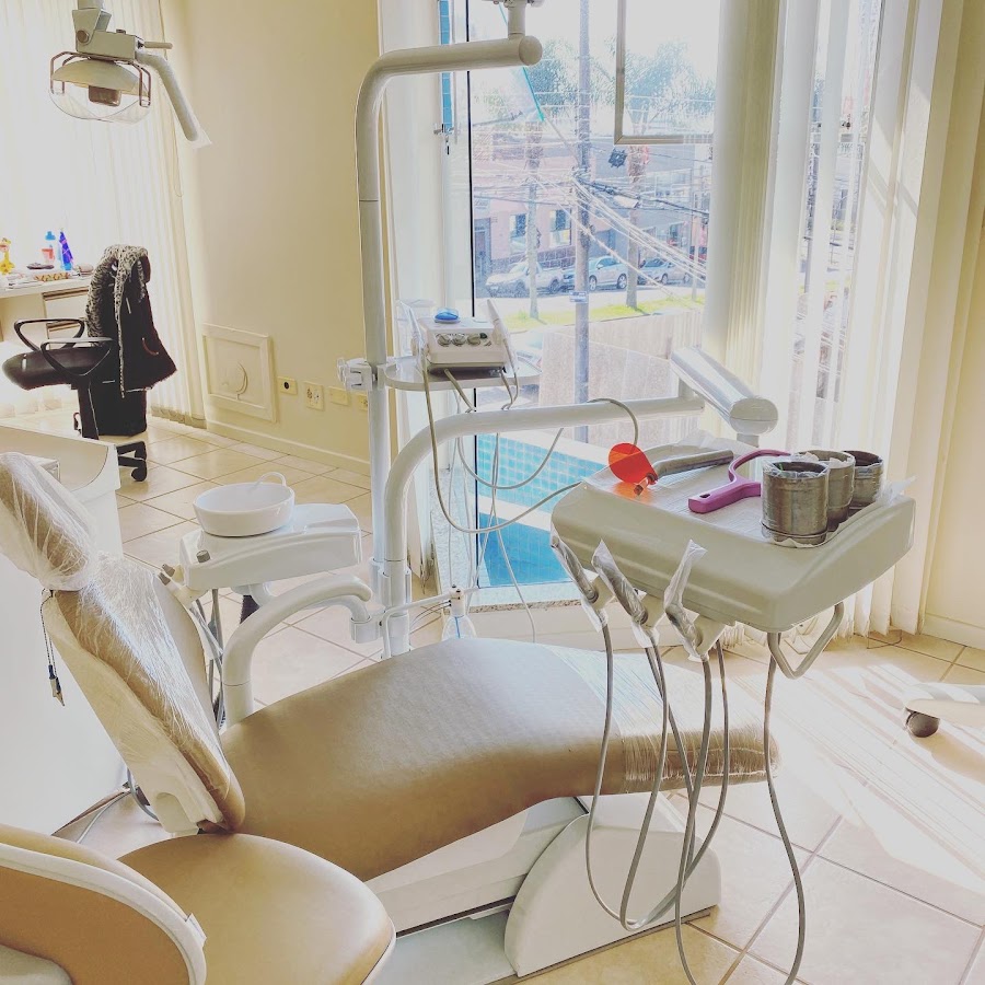 Dental Clinic Dra Maryna Guzzoni Neves Pedroso dental clinic in Ponta Grossa