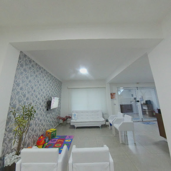 Avelar Odontologia | Implante Dentário | Lente de Contato Dental | Jardim Amalia | Bauru - SP
