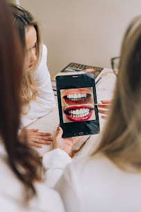 Dentista em Bauru | Dra. Bruna Camilli Odontologia Saúde e Estética