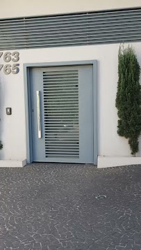 Dentista em Bauru 24h - Dra Mirela Barros