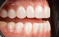 Dentista 24hs Dra. Renata Sardinha