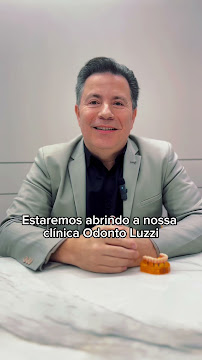 Odonto Luzzi - Luzzi Odontologia - Implante Dentário, Clareamento Dental, Próteses,Aparelho Ortodôntico, Facetas em Cascavel