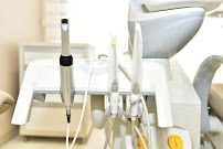 Odonto Luzzi - Luzzi Odontologia - Implante Dentário, Clareamento Dental, Próteses,Aparelho Ortodôntico, Facetas em Cascavel