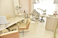 Odonto Luzzi - Luzzi Odontologia - Implante Dentário, Clareamento Dental, Próteses,Aparelho Ortodôntico, Facetas em Cascavel