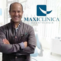 Dr Leonardo Machado/ Dentista em Blumenau