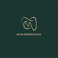 MCM Odontologia | Implantes dentários | Prótese protocolo | Dentista em Blumenau