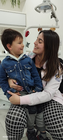 Dra. Gabriella Nascimento. Odontopediatria e sedação odontológica - Atendimento 24 horas.