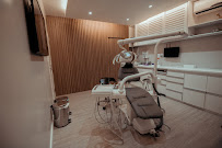Advance Odontológica - Dr. Flaviano Falcão e Dr. Leonardo Gomes