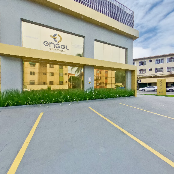 Engel Odontologia Vix - Aparelho Invisalign em Vitória | Prótese Protocolo I Lente de Contato Dental l Implantes Dentários