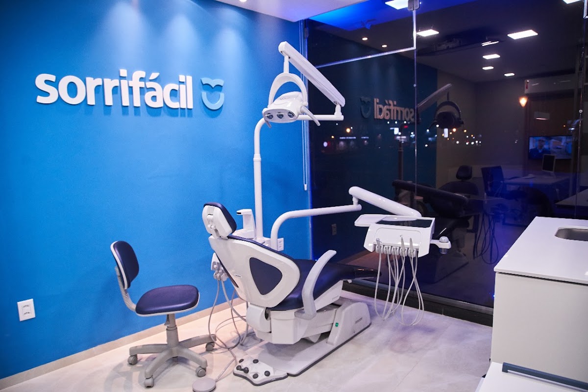 Sorrifacil Maringa - Souza Naves - dental clinic in Maringá, Brazil