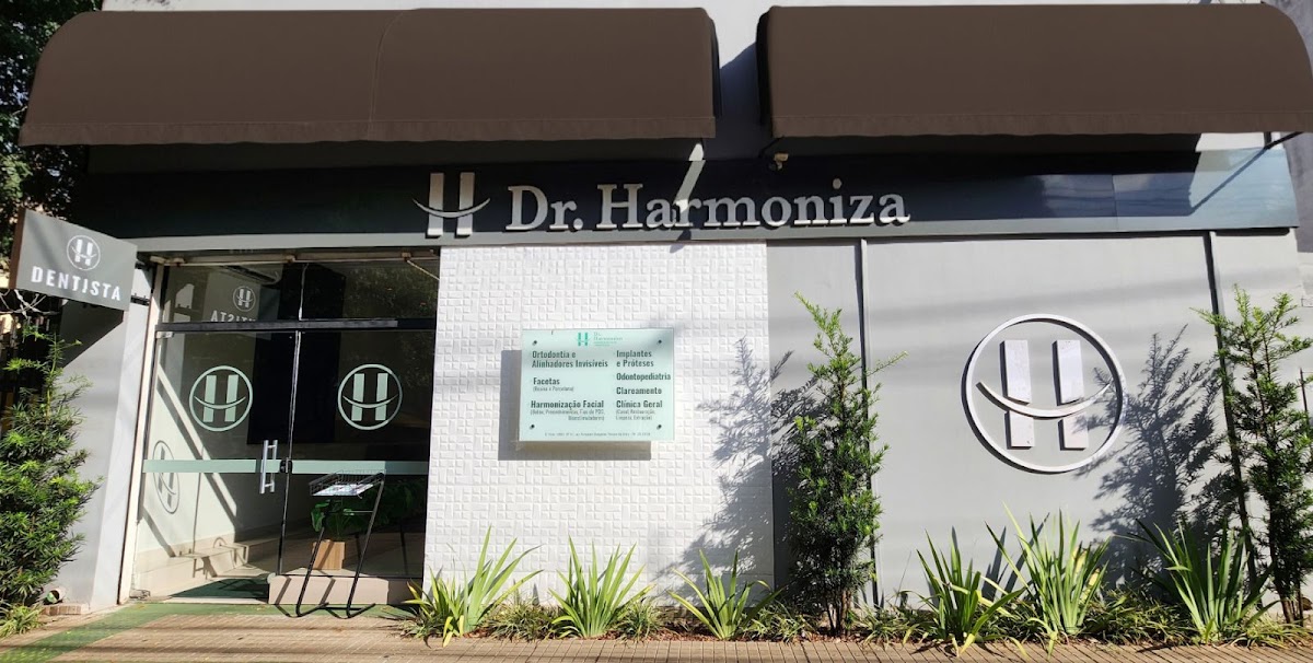 Dr. Harmoniza - dental clinic in Maringá, Brazil