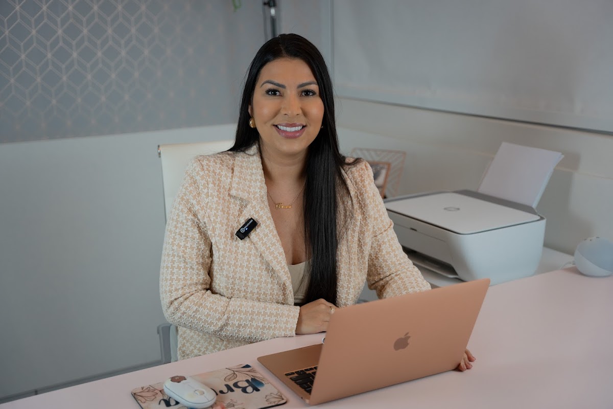 Odontologia Dra. Bruna Lima - dental clinic in Maringá, Brazil