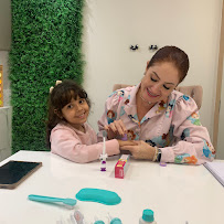 Blumie Dental Care - Dra. Patricia Brito