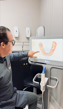 Alcantara Odontologia e Implantes - Clínica de Implante dentário em Maringá