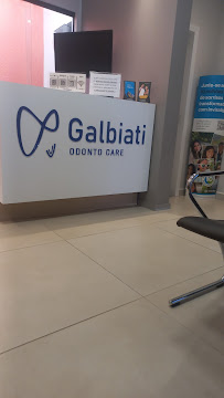 Dr. Eduardo F. Galbiati - Implantes dentários e Invisalign