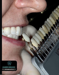 Dr. Lisandro Gonçalves | Dentista Maringá