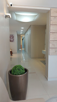 Comsorriso Dentistas 24h - Ponta da Praia