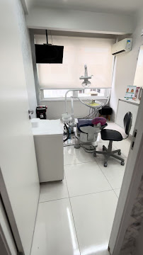SOS Dentista Delivery - Dra. Nassibe Abou Hamieh