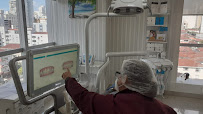 Dra. Adriana Vianna | Invisalign Alinhadores Transparentes em Santos