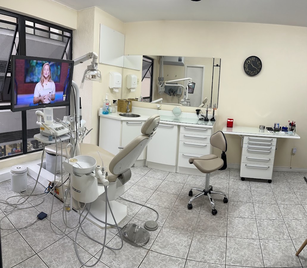 Dentista 24hs Centro Florianopolis - dental clinic in Florianópolis