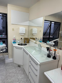 DENTISTA 24HS/ Clínica odontológica/ Urgência odontológica/ dentista Florianópolis/ consultório odontológico.