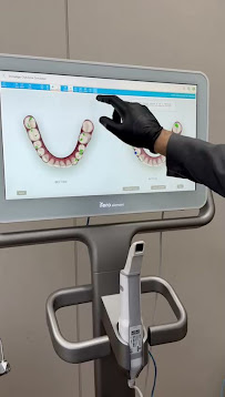 PREDENTE Clínica Odontológica - Implantes Dentários, Próteses, Alinhadores Invisíveis
