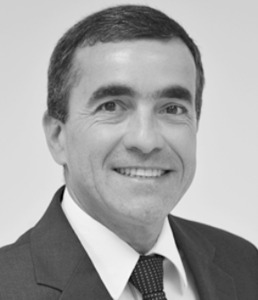 Endodontist Guy Martins Pereira - Endodontics