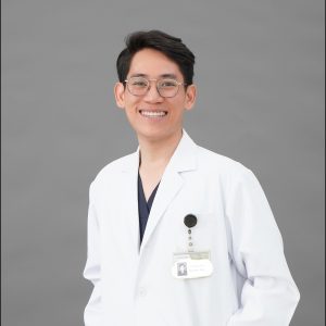 Doctor (Bác Sĩ) Phan Thanh Phong - Dental Implants, Oral Surgery, Prosthodontics, General Dentistry