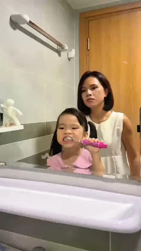 Nha khoa Lux Smile Studio