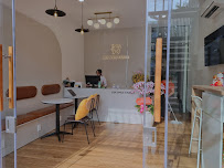 Nha khoa Lux Smile Studio