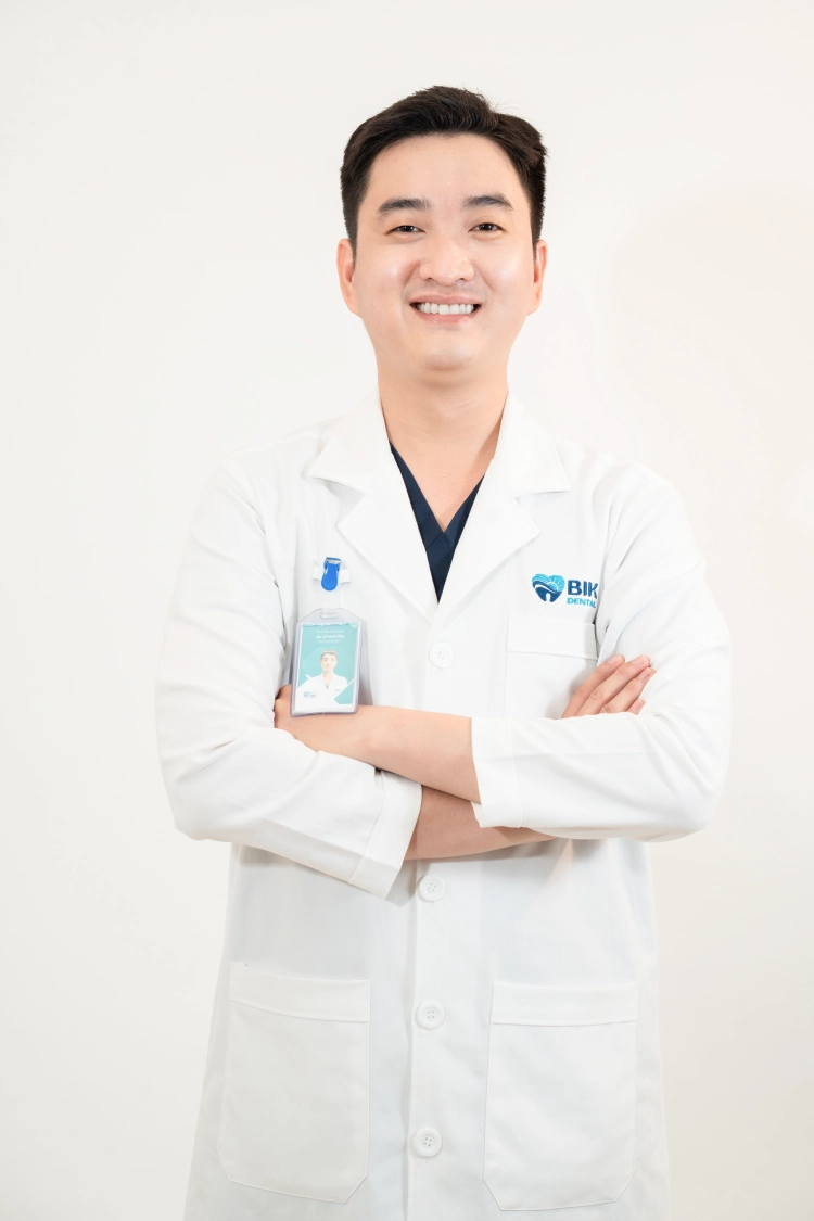 Dr. Lê Minh Tân