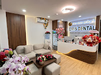 Emis Dental