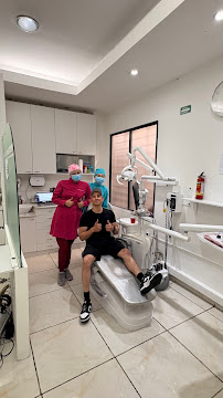 Clínica Dental COP estética dental de alta calidad diseño de sonrisa | Carillas | Implantes | Coronas libres de metal