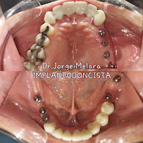 MAXIDENTAL Especialistas Dentales